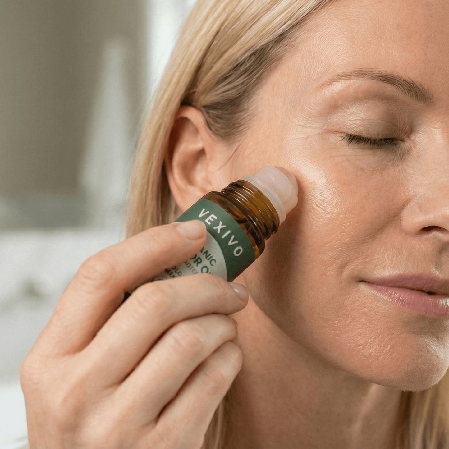 Cold Pressed Organic Castor Oil Roll-On in Amber Glass